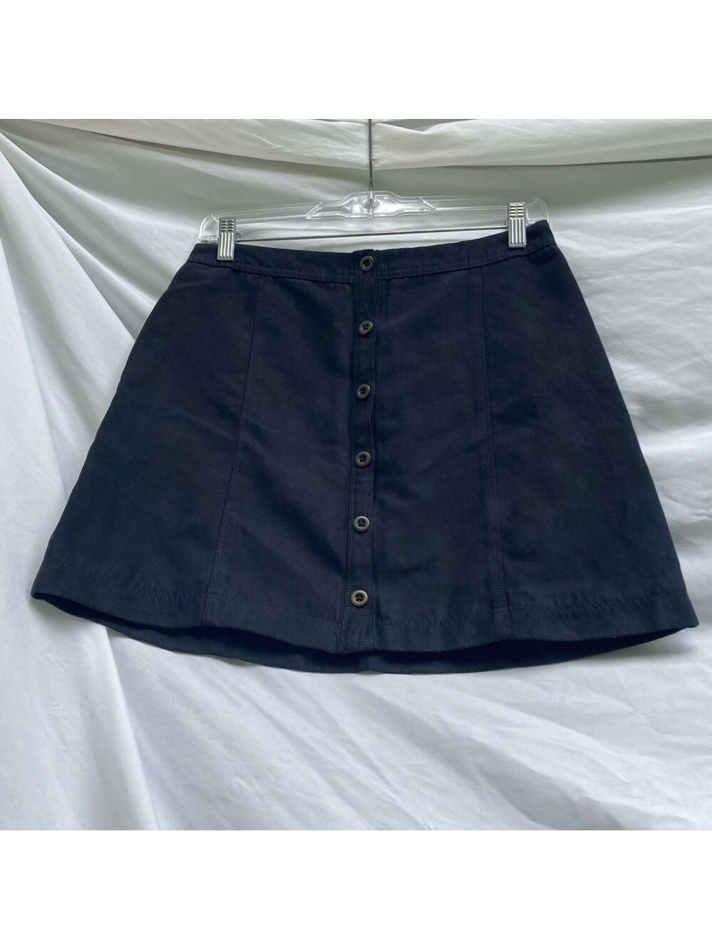 Hollister black mini skirt with buttons, size 3